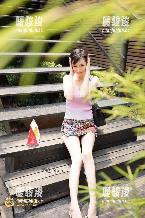 TGOD推女神-AZHUA TGOD推女神 - 纯白之下,没有圣光的AZHUA图集!