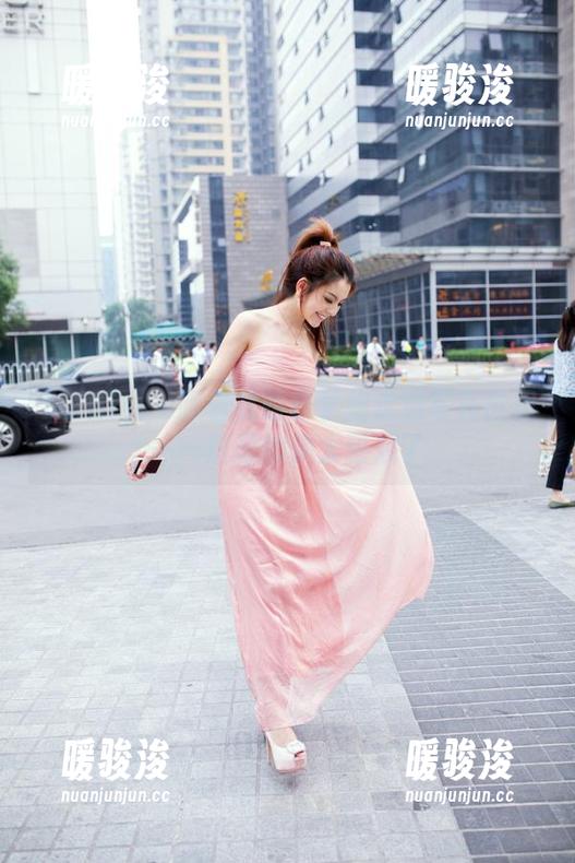 TuiGirl-林萌萌 TuiGirl - 跟着林萌萌学姐走进写真世界——这里的美太犯规了