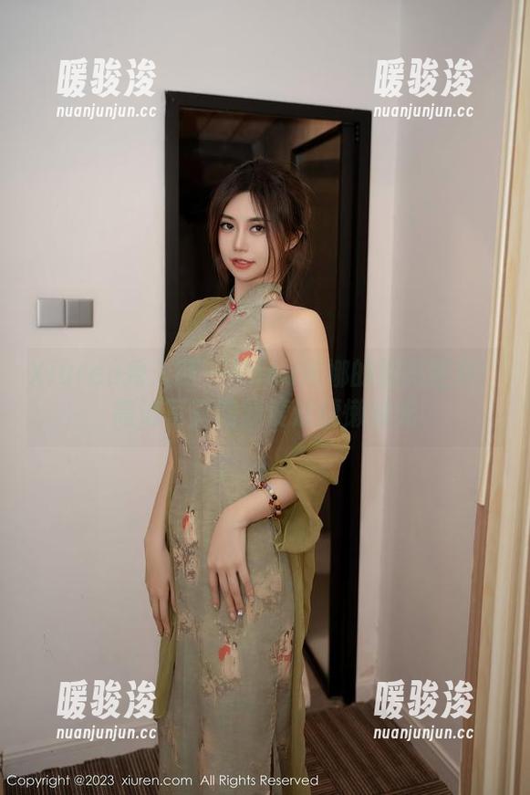 Xiuren秀人网 - Mina米娜的油亮世界：高清写真陪我度过慵懒时光