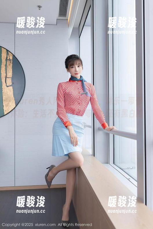 Xiuren秀人网 - 黑白私拍，林乐一带你体验：生活不止眼前的苟且，还有黑白的浪漫！
