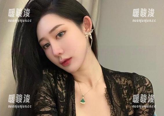 不爱笑的赛琳 微密圈 - 不爱笑的赛琳来了一波!高清作品集与‘嘉宾帖’的完美融合!