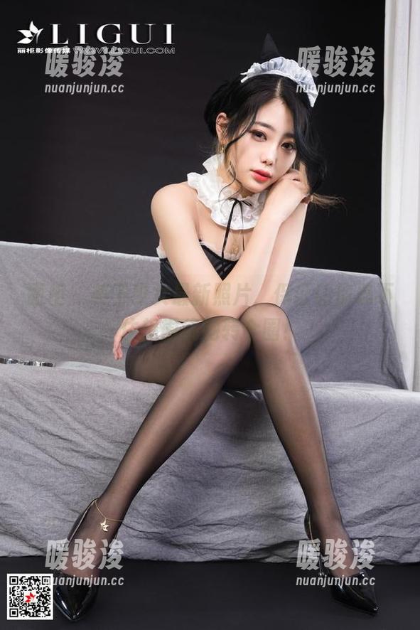 丽柜 - 英子少女最新照片，保证让你忍不住想围绕她转个圈！