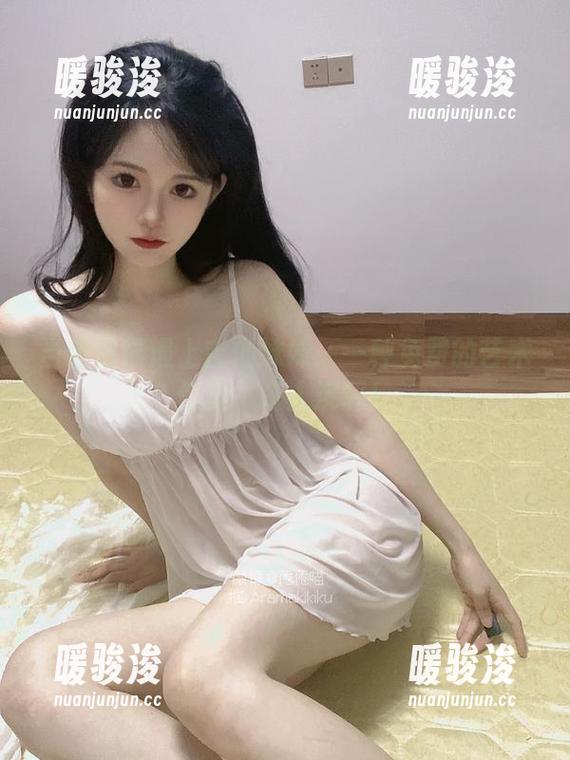 倦倦喵 当倦倦喵遇上吉他妹妹:一种免费的艺术作品,令人沉醉!