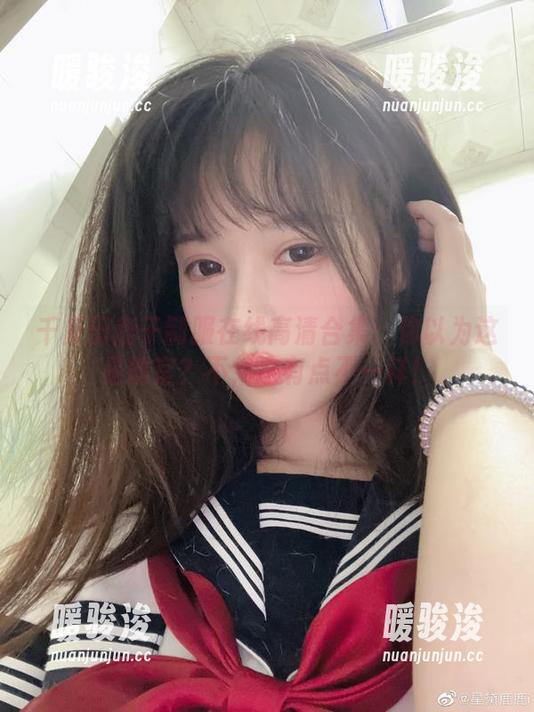 千反田鹿子制服在线高清合集：你以为这是教室？不，这有点不一样！