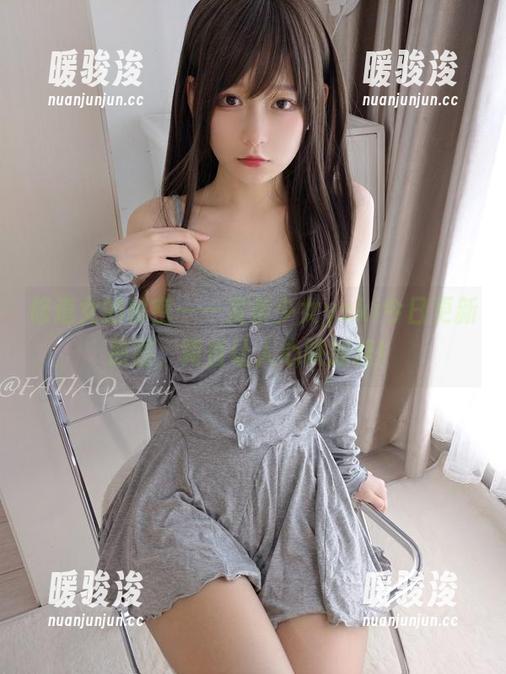修道女的秘密——发条少女yoki今日更新原图，简直让人心跳加速！