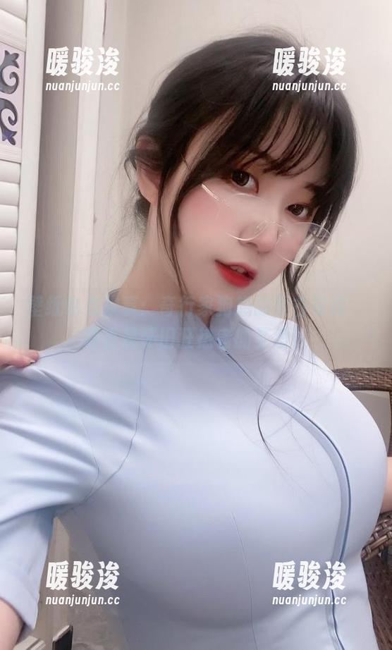 奇行家狗崽 壁纸也有故事:奇行家狗崽的复古写真,简直是怀旧狂热者的至爱!