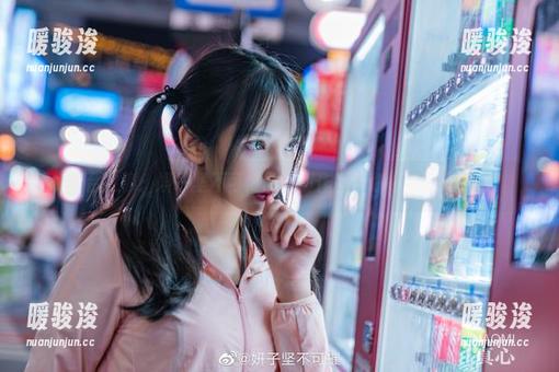 妍子坚不可摧 天台之巅:妍子坚不可摧的高清作品带你领略风光无限