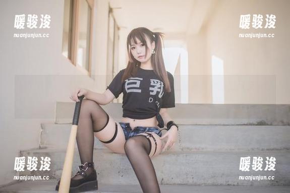 宅夏yoko 这个夏天,宅夏yoko的索尼子胶带写真让我有种被微风亲吻的感觉。