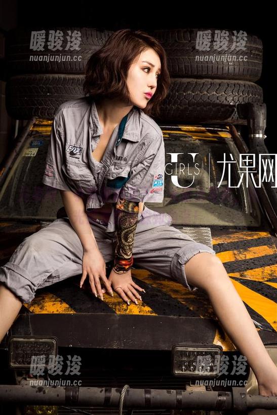 尤果网-小紫藤 尤果网 - 小紫藤的夏天:无圣光写真,连光都羞愧得躲到角落!