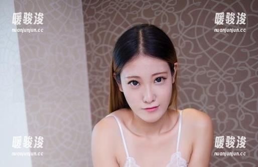 尤物馆-Cris_卓娅祺 尤物馆 - 和服定制写真:来看看Cris_卓娅祺如何把传统和时尚玩得不亦乐乎。