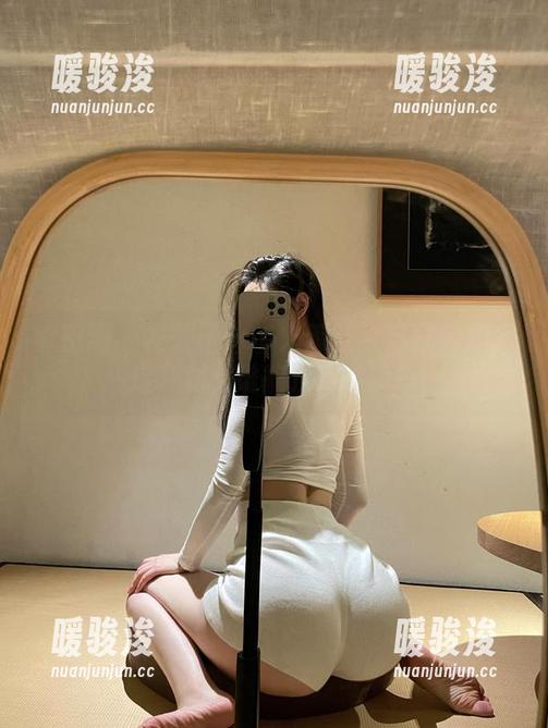 微密圈 - 左公子666火辣健身穿搭合集：这身材，谁能顶得住啊？