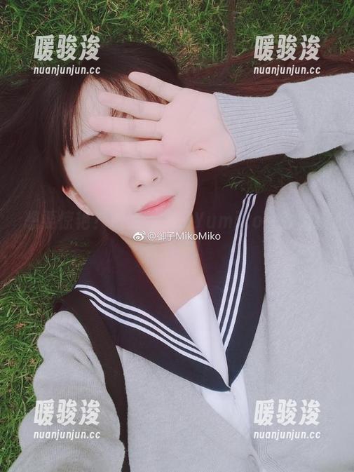 想要惊艳？别错过御子Yumiko在线的皮衣资源！
