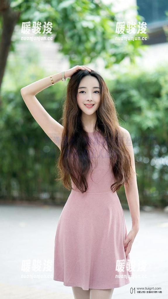 推女郎-梁棋棋 推女郎 - 精选图片:梁棋棋与蕾丝的亲密瞬间,真有点让人脸红。