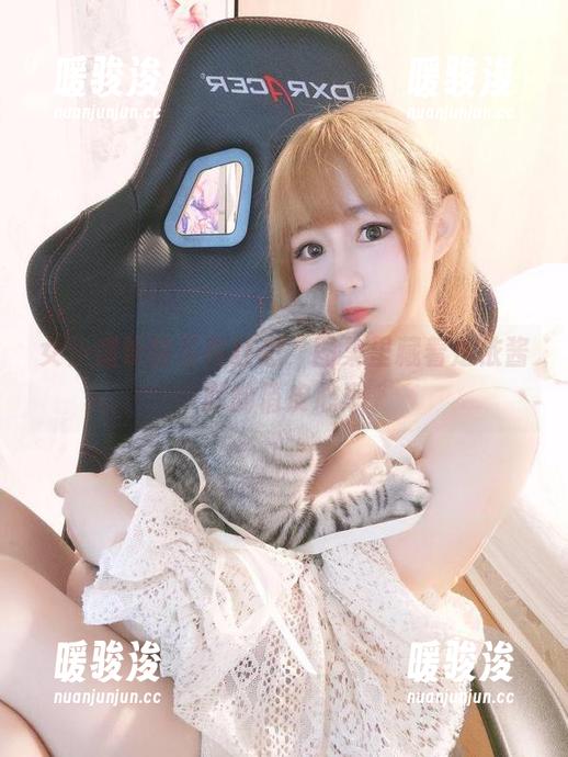 是依酱吖 女仆馆长的写真狂想,图集里藏着是依酱吖的俏皮心思