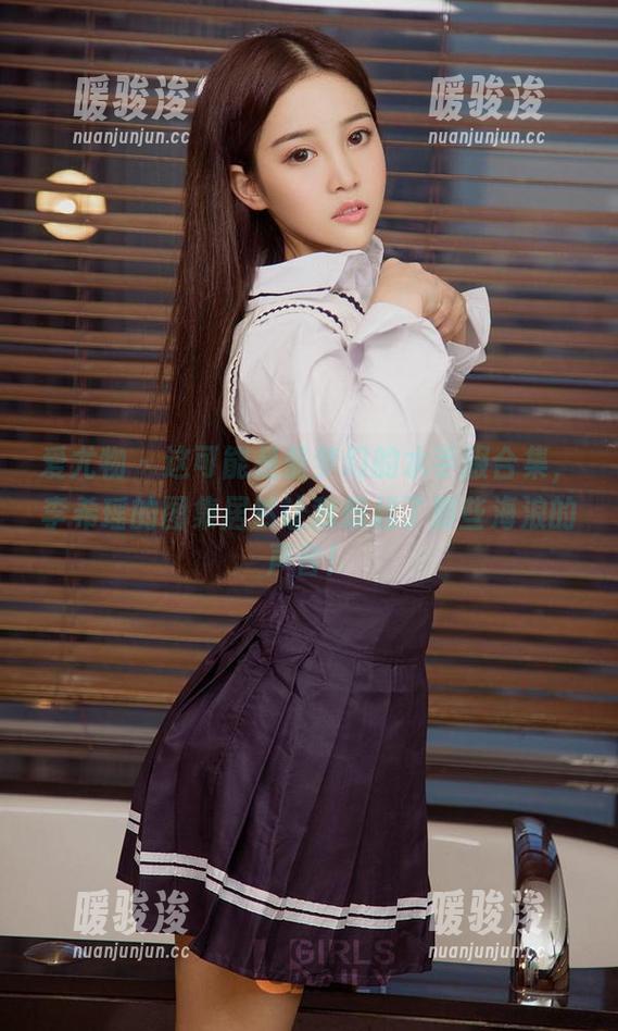 爱尤物 - 这可能是最梦幻的水手服合集，李希瑶的图集居然让我想起了那些海浪的声音！