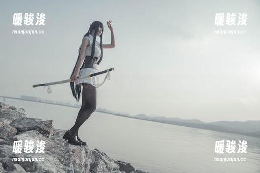 探秘爱老师_PhD的校服，图包里的每一帧都值分享一遍！