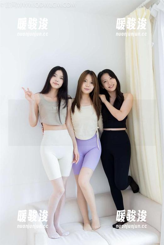 物恋传媒 - “把清新装进图片里，佳琪的感性闪耀资源！”—每一张都像风轻轻拂过，忍不住多看几眼。