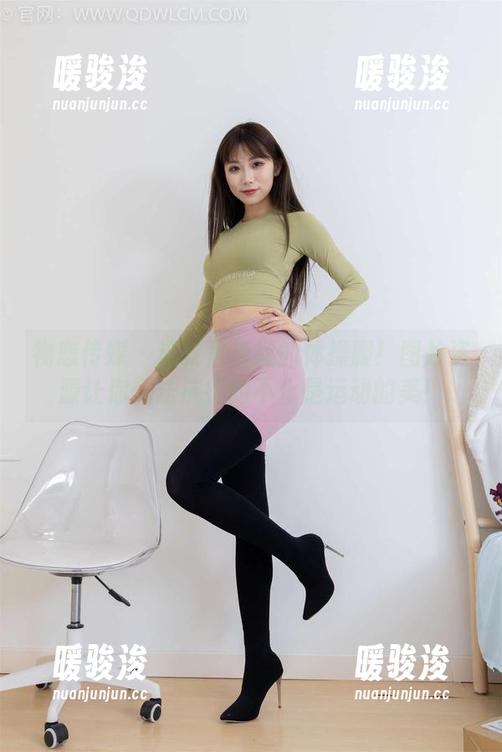 物恋传媒-岚岚 物恋传媒 - 这就是岚岚的体操服!图片资源让你无法抗拒的不止是运动的美!