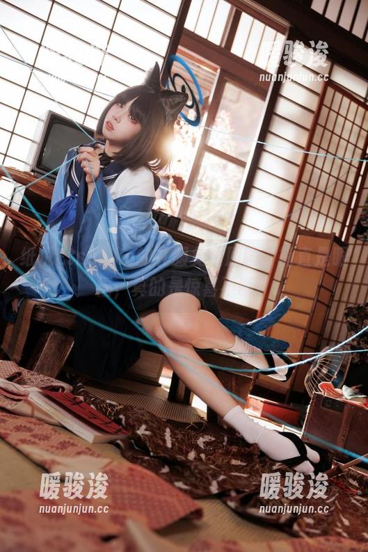 纸悦Etsu_ko的礼服免费原图，简直是眼福，真的是惊喜不断！