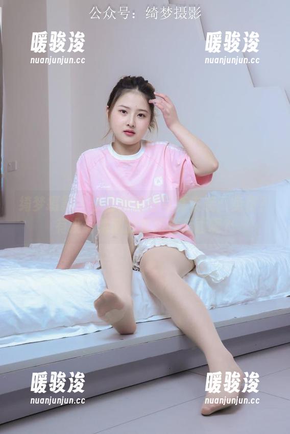 绮梦摄影 - 小艺的夏日写真来袭：免费？有没有隐藏的套路在后面啊？