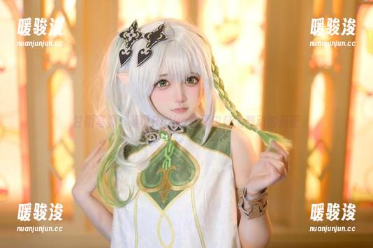 莱可Raika 甘雨写真:莱可Raika在雨中轻盈舞动的画面