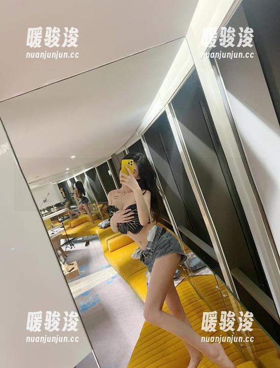 葛征 微密圈 - 葛征的双人图包,肯定有些不为人知的故事吧?
