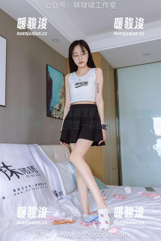 袜啵啵 - 小安的高跟凉鞋在召唤！免费图包，像捡到宝一样的惊喜！