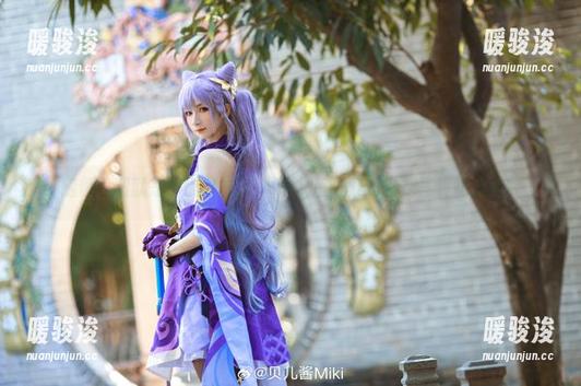 贝儿酱Miki 随便一扭就是壁纸里的女神,贝儿酱Miki白裙写真初体验!