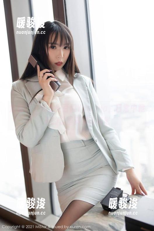 魅妍社-兜豆靓Youlina 魅妍社 - 偶遇兜豆靓Youlina,日常中藏着的套图资源小秘密